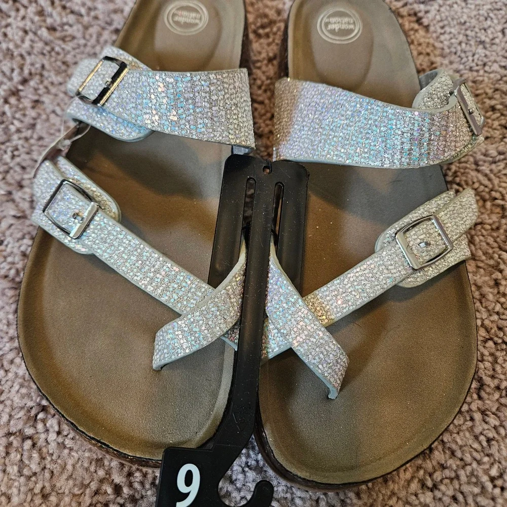 Wonder Nation Sandals Girls‎ Size 6 Silver NEW Glitter Adjustable Sparkly Slides